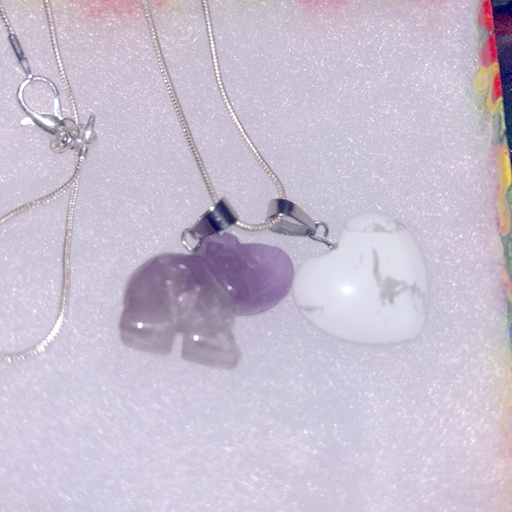 Boho hippie howlite Heart and Amethyst Crystal Elephant Sterling Silv…